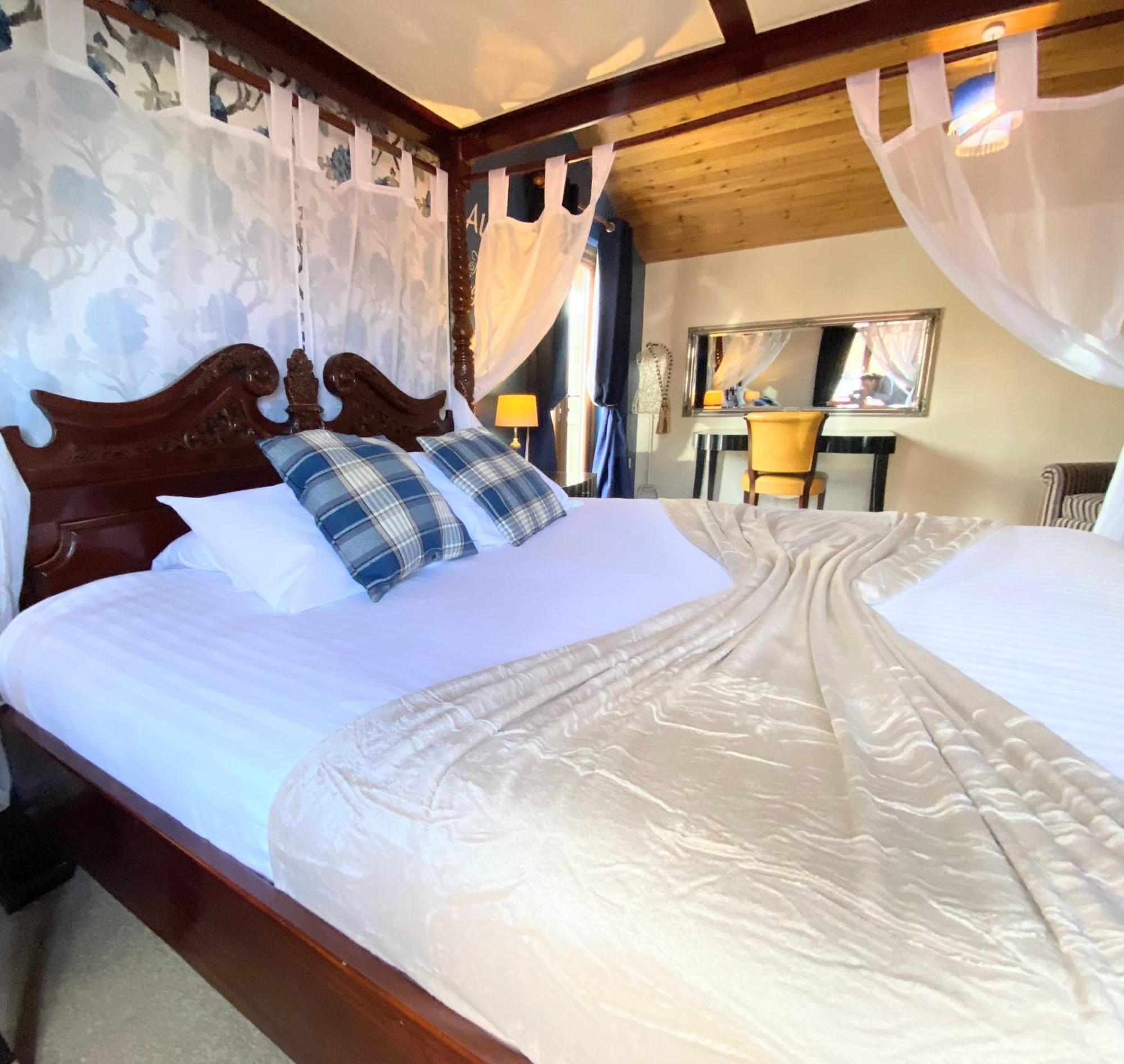 Vila Lomond 5 With Private Hot Tub - Fife - Loch Leven - Lomond Hills - Pet Friendly Kelty Exteriér fotografie