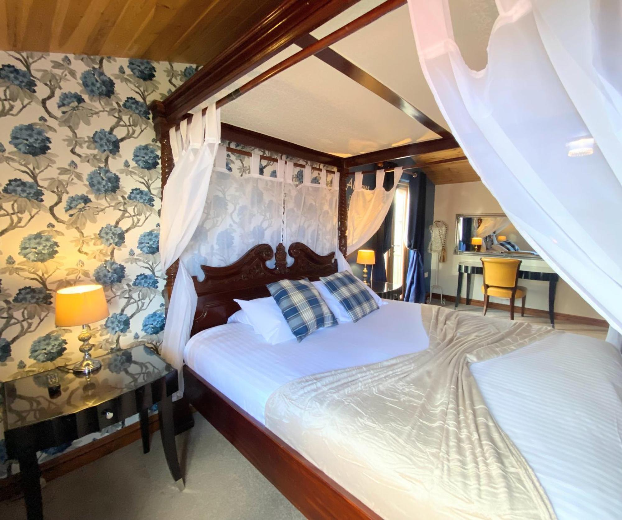 Vila Lomond 5 With Private Hot Tub - Fife - Loch Leven - Lomond Hills - Pet Friendly Kelty Exteriér fotografie
